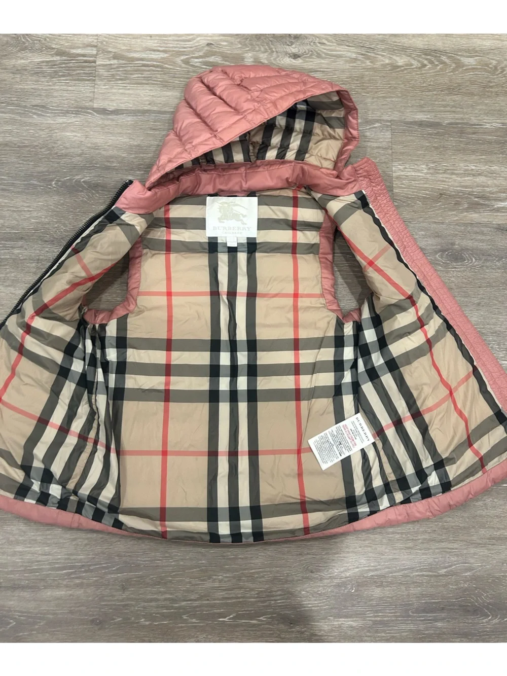 Girls Burberry Children Kids Pink Puffer Vest Size 12Y detachable hood